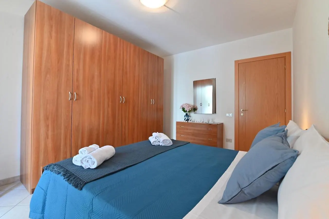 Holiday home Izzhome Lemon Tree Pula