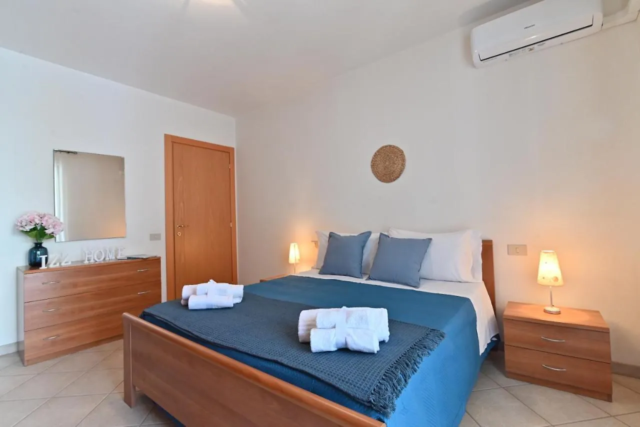 Izzhome Lemon Tree Pula