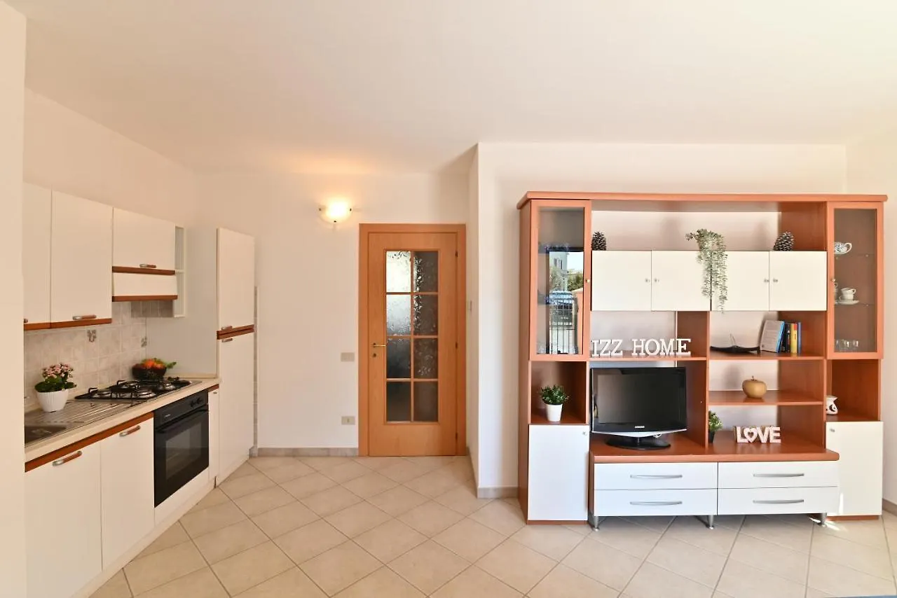 Izzhome Lemon Tree Pula
